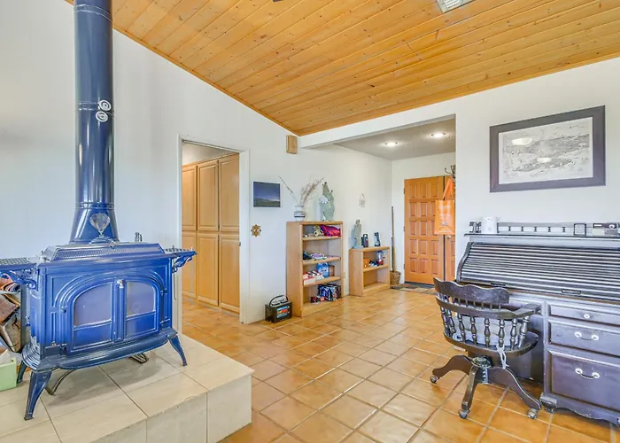 Bullhead W/ Views, Close To Mohave!
